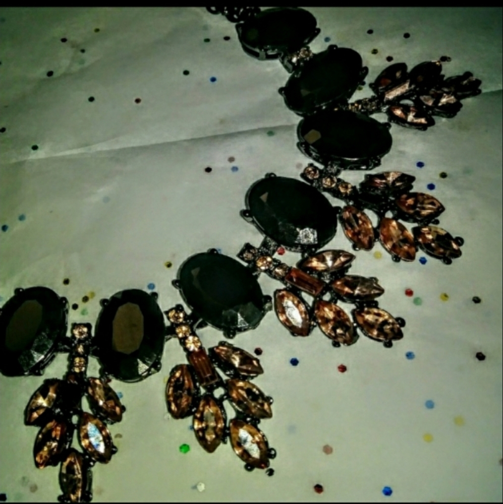 Gold Elements Accent Necklace Fall Line Up NWT - Picture 6 of 8